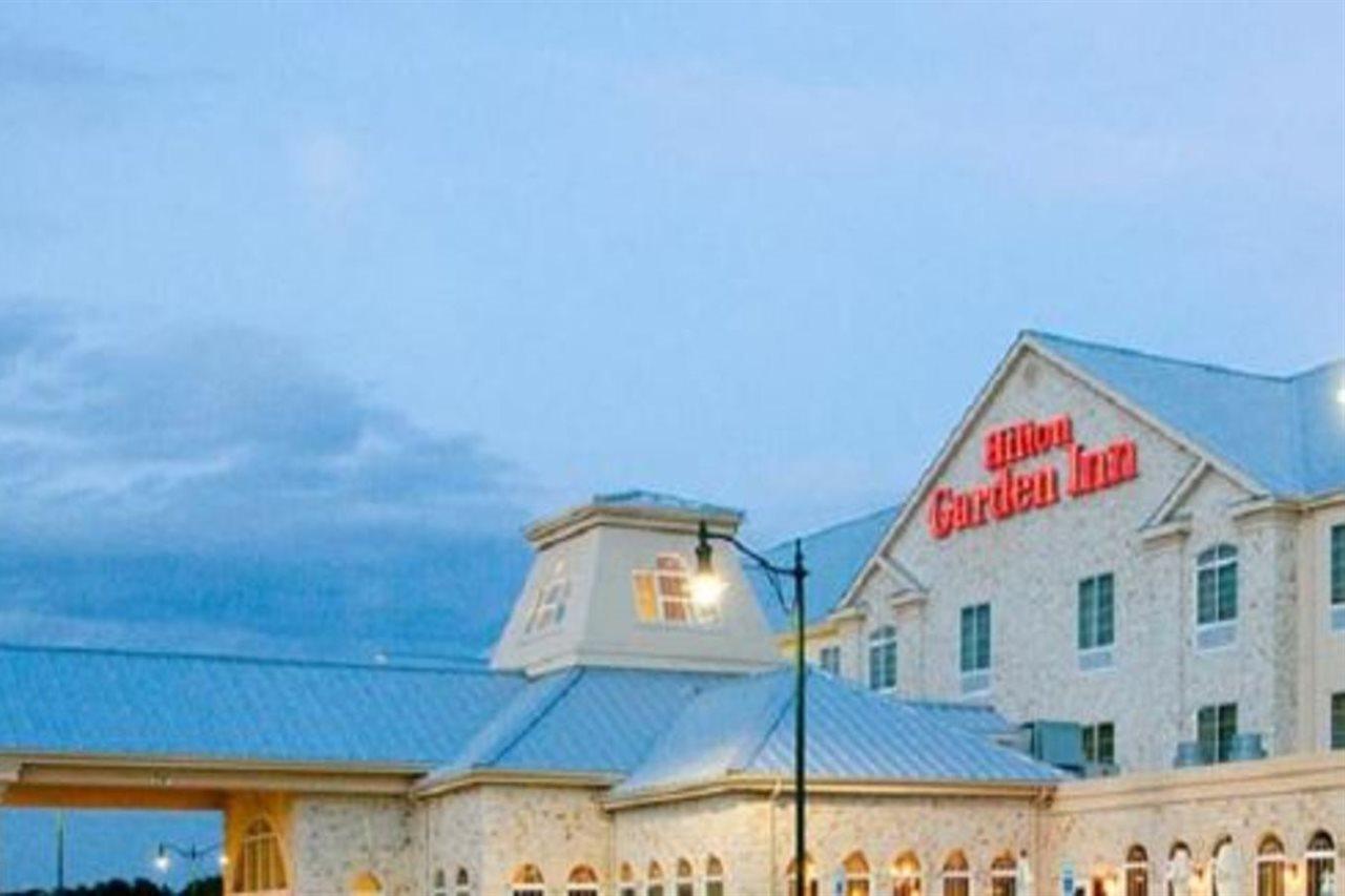 Hilton Garden Inn Granbury Exterior photo