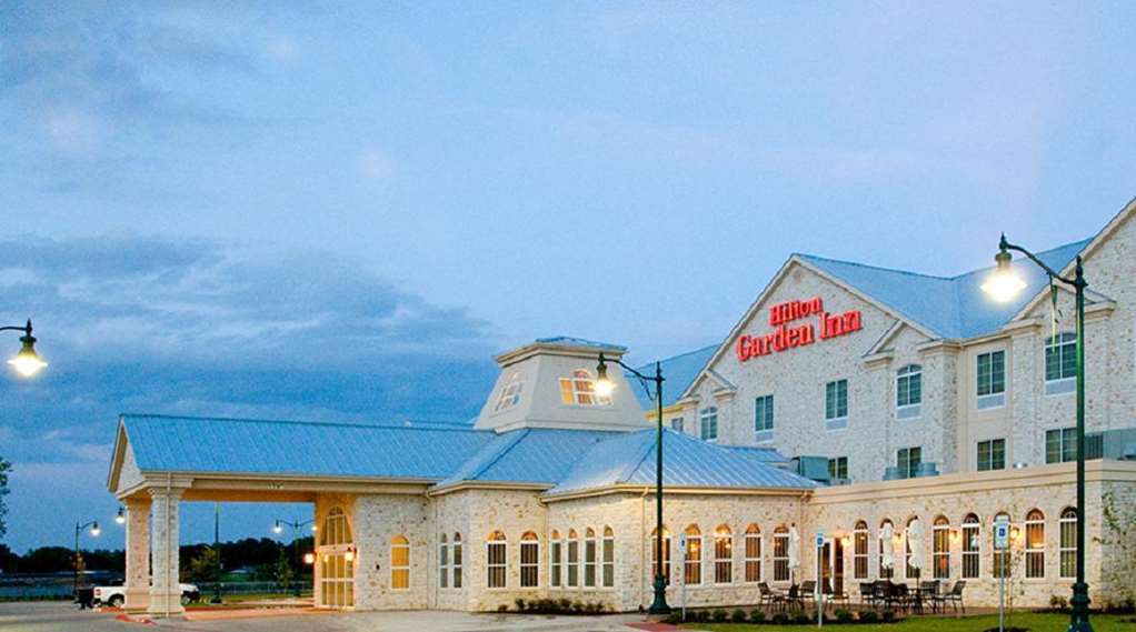 Hilton Garden Inn Granbury Exterior photo